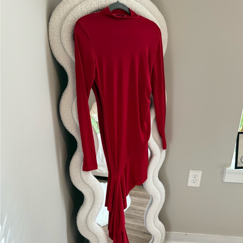 Elegant Red Long Sleeve Dress